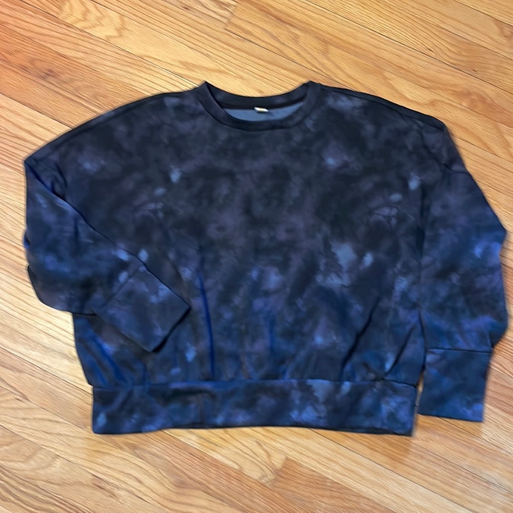 EUC Old Navy women’s cropped tie dye sweatshirt size xxl